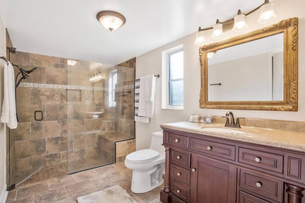 Photo of Bathroom in East Naples