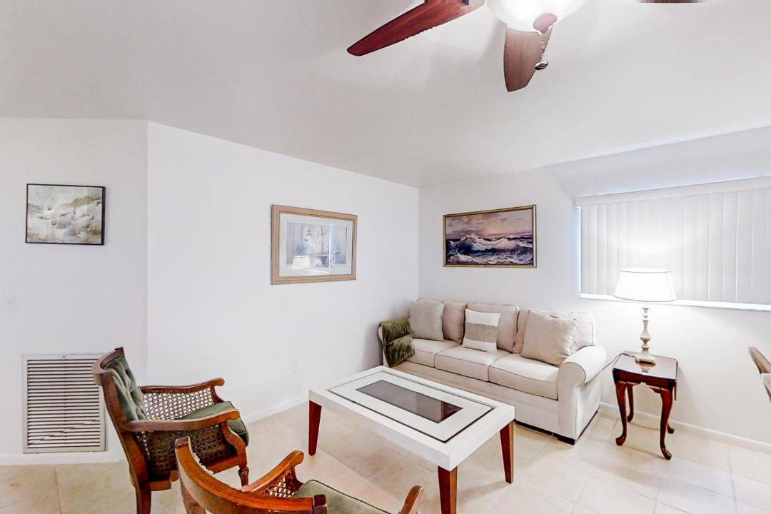 Photo of Livingroom in Sebring