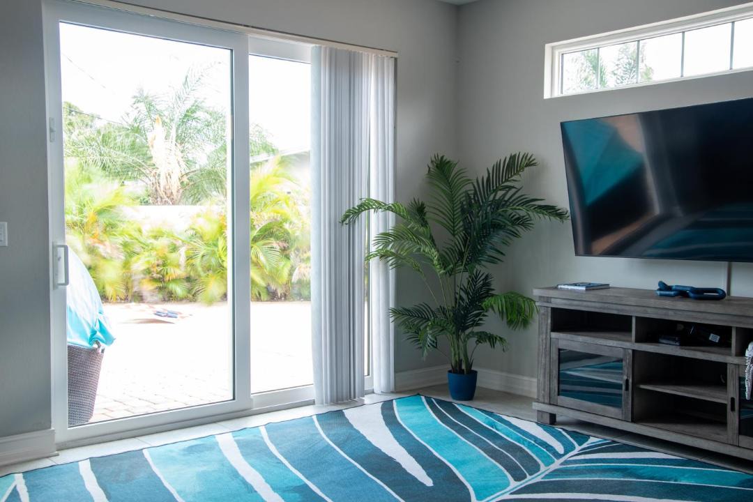 Photo of Livingroom in Indian Harbour Beach
