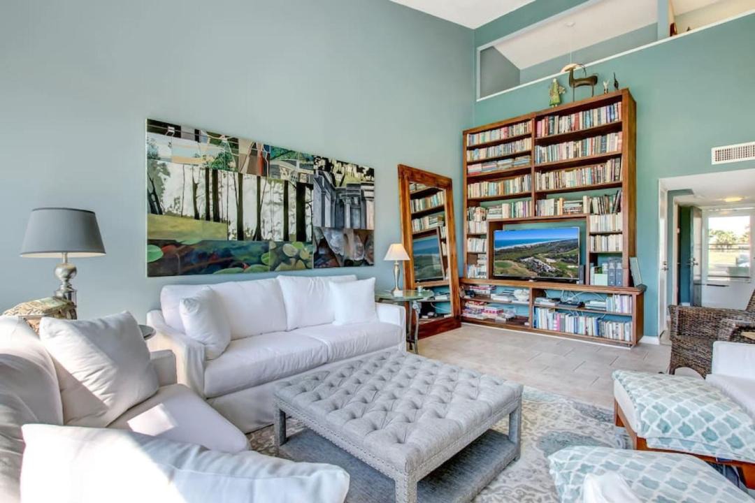 Photo of Livingroom in Sawgrass