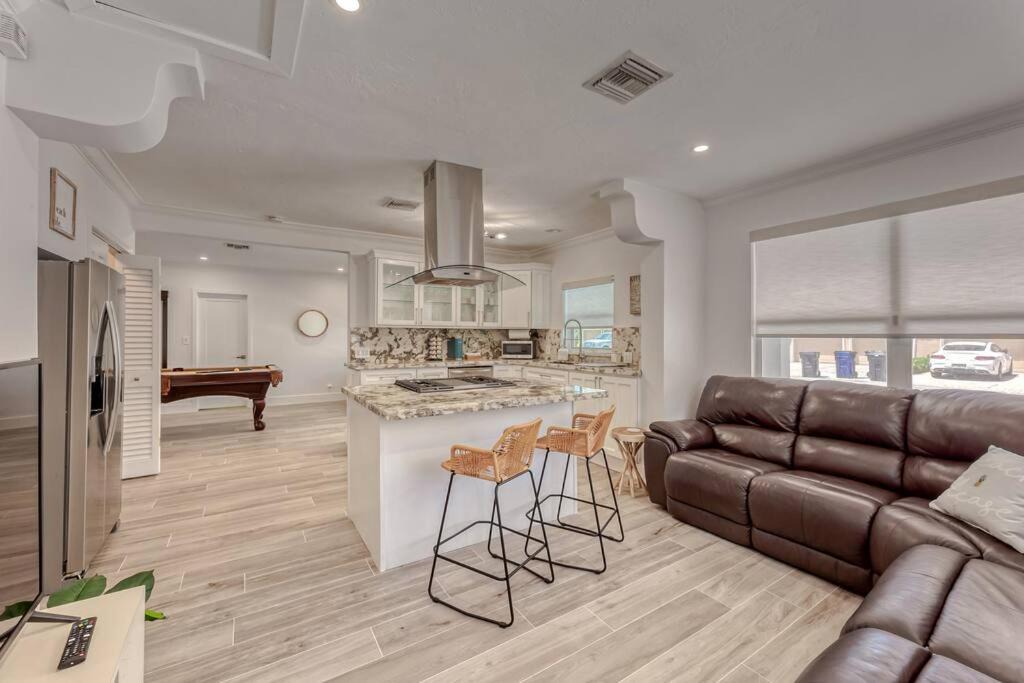Photo of Livingroom in Victoria Park