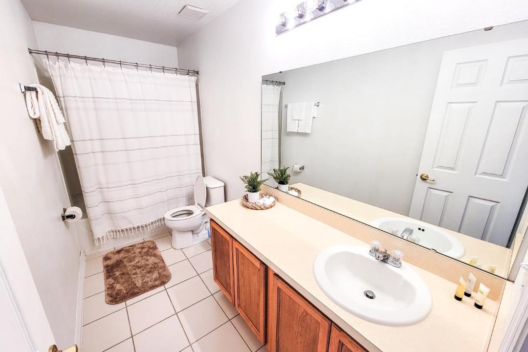 Photo of Bathroom in Legacy Park