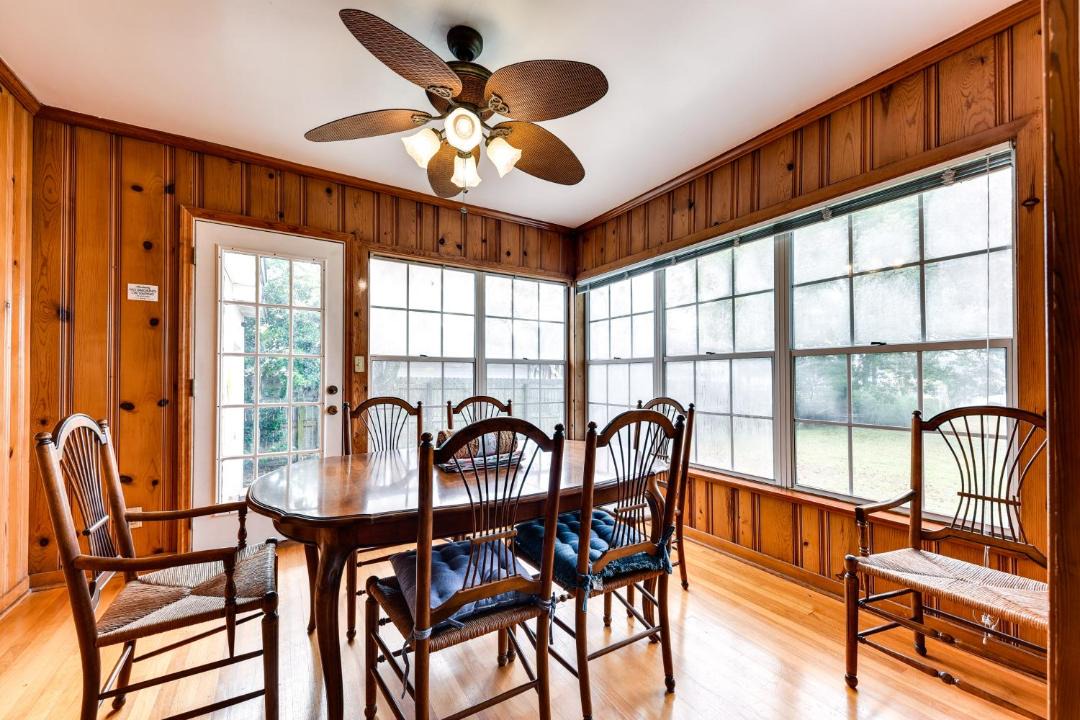 Photo of Livingroom in Hollyford