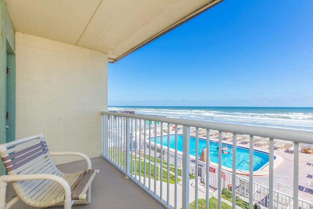 Photo of Patio Balcony in Rio Mar Beaches