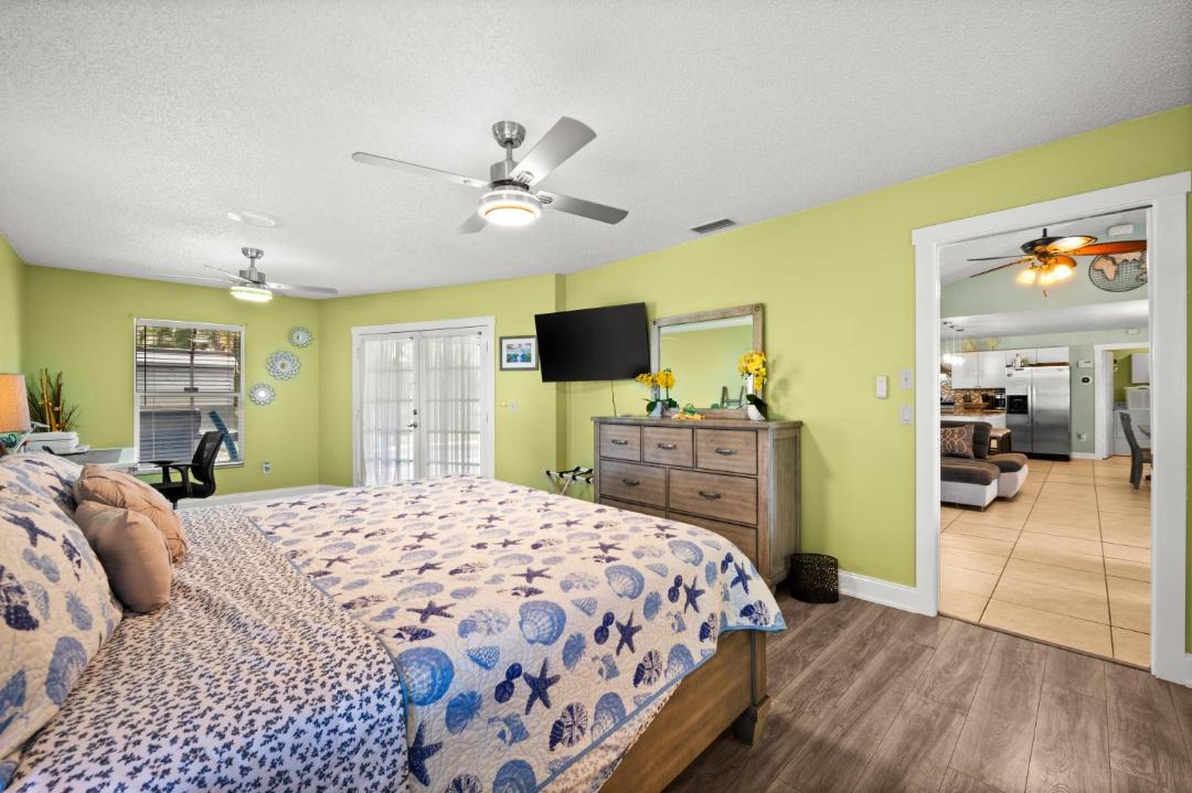 Photo of Bedroom in Laurel