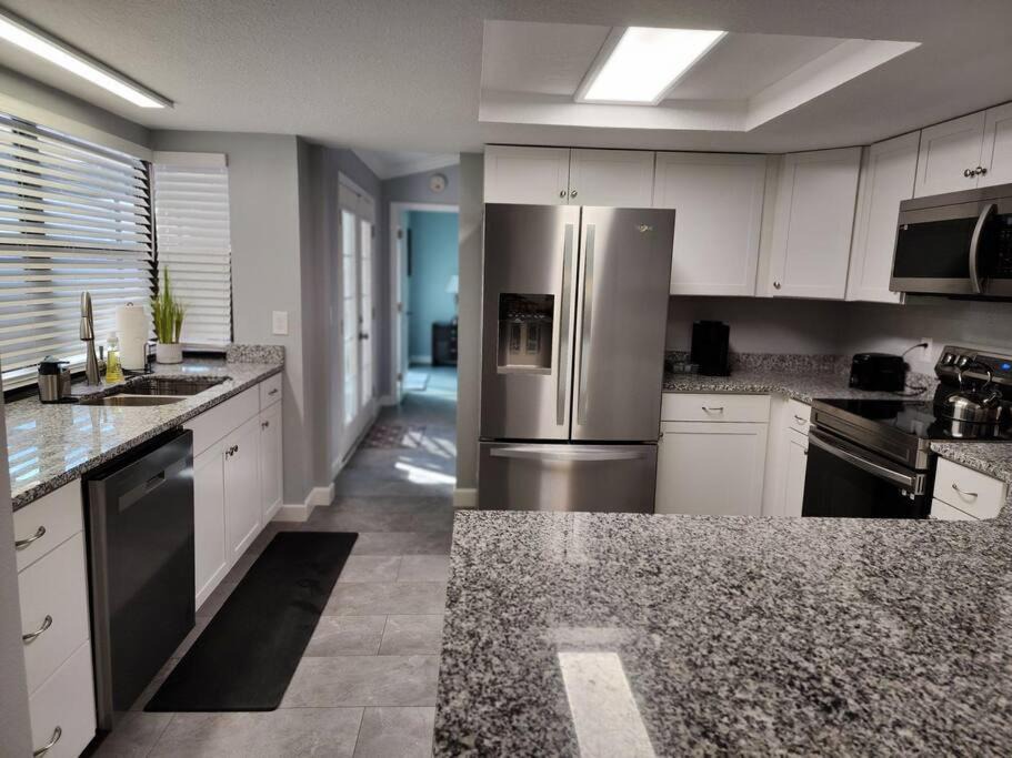 Photo of Kitchen in Orchid Lake Village