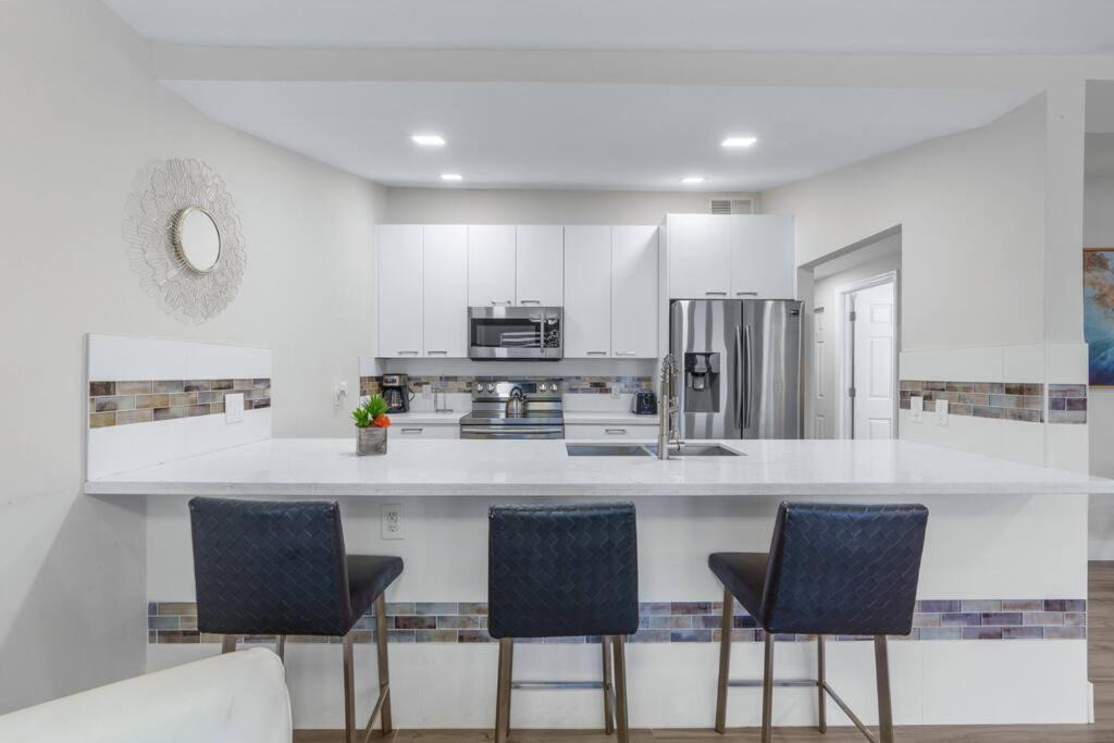 Photo of Kitchen in Coral Ridge