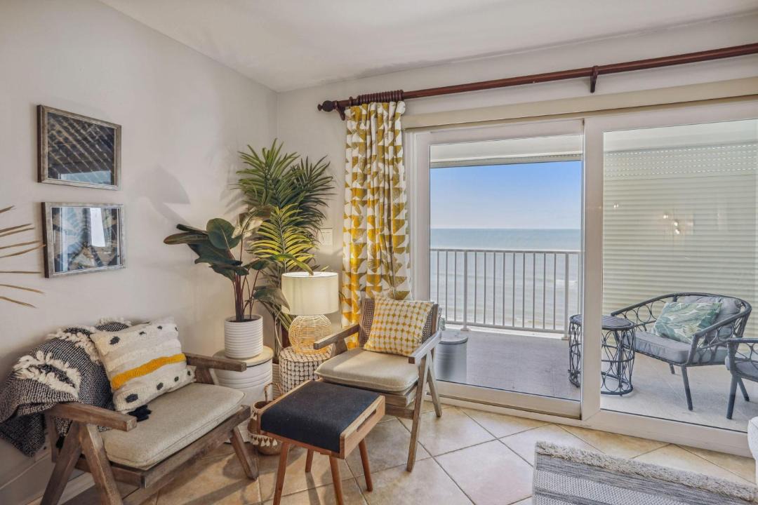 Photo of Patio Balcony in Madeira Beach