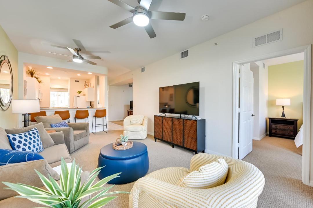 Photo of Livingroom in Naples