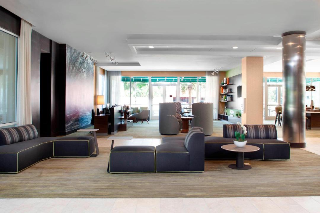 Photo of Livingroom in DeLand