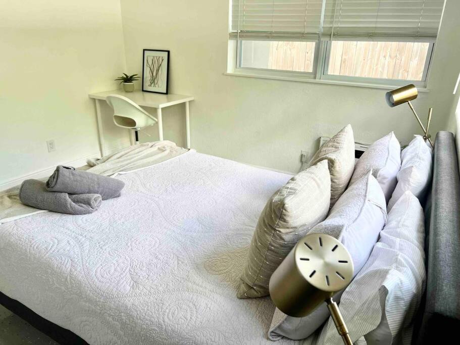 Photo of Bedroom in Riverside Park