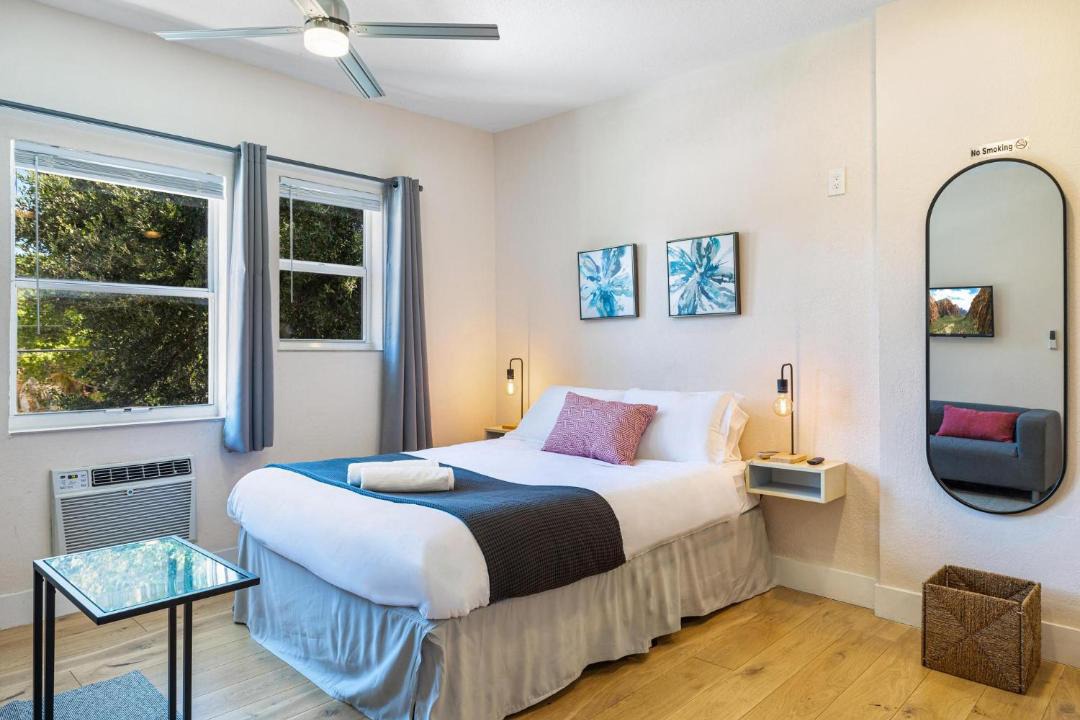 Photo of Bedroom in Poinciana Park