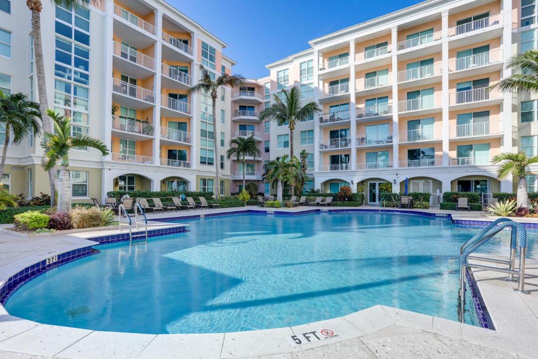 Photo of Outdoor in East Ocean Ave