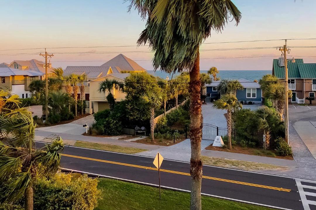 Photo of Others in White's Gulfview