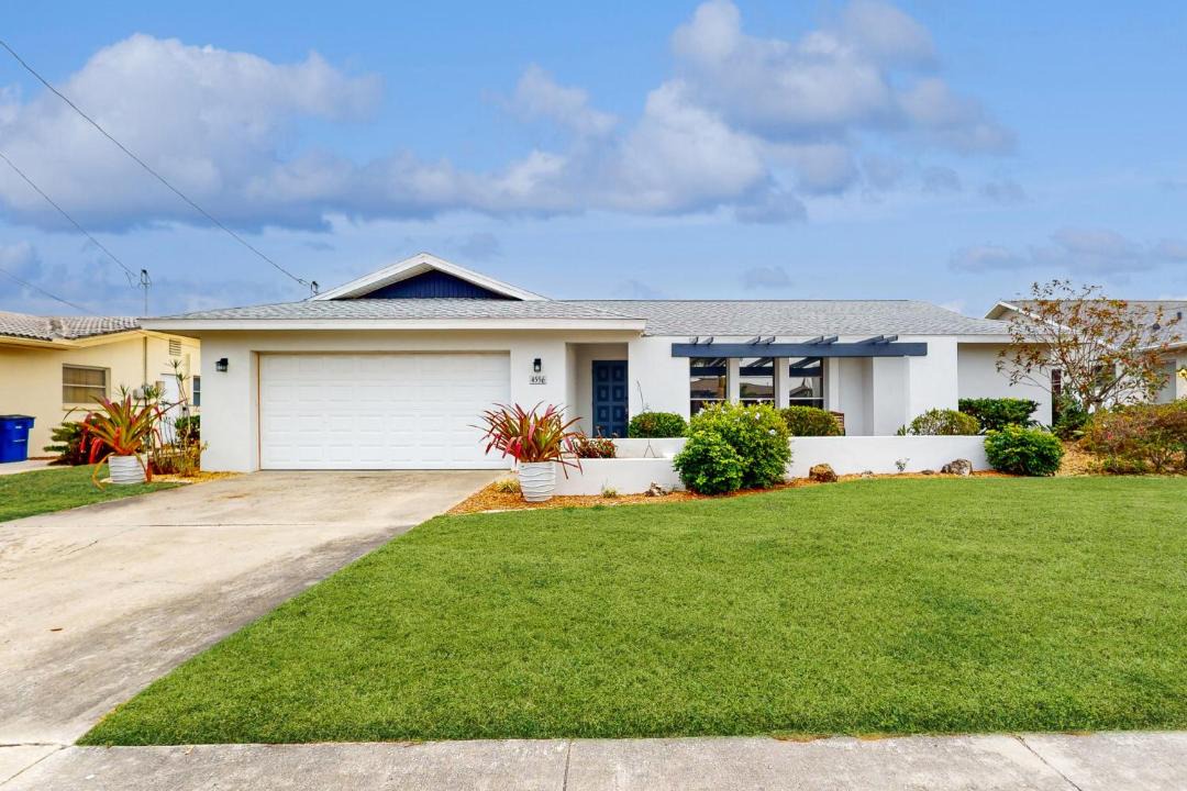 Photo of Others in Lochmoor Waterway Estates