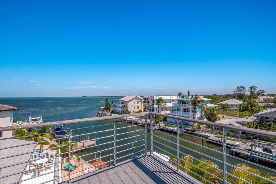 Photo of Patio Balcony in Holmes Beach