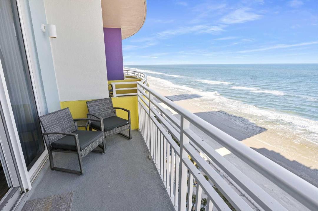 Photo of Patio Balcony in Brush - Stewarts