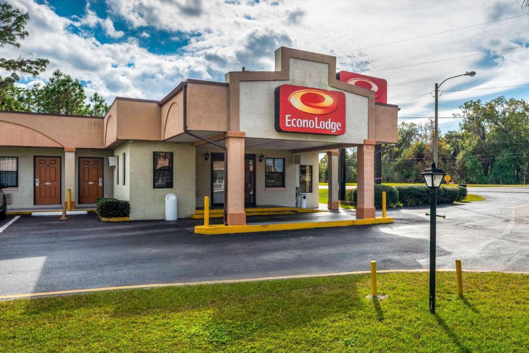 Photo of Buildings in Crystal River