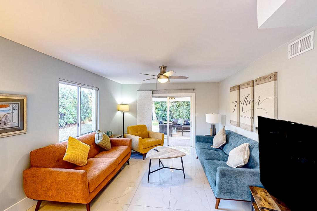 Photo of Livingroom in Isles of Capri