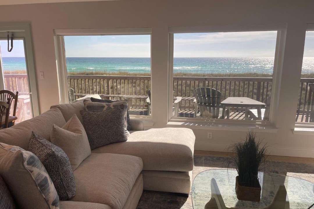 Photo of Livingroom in Sugar Beach