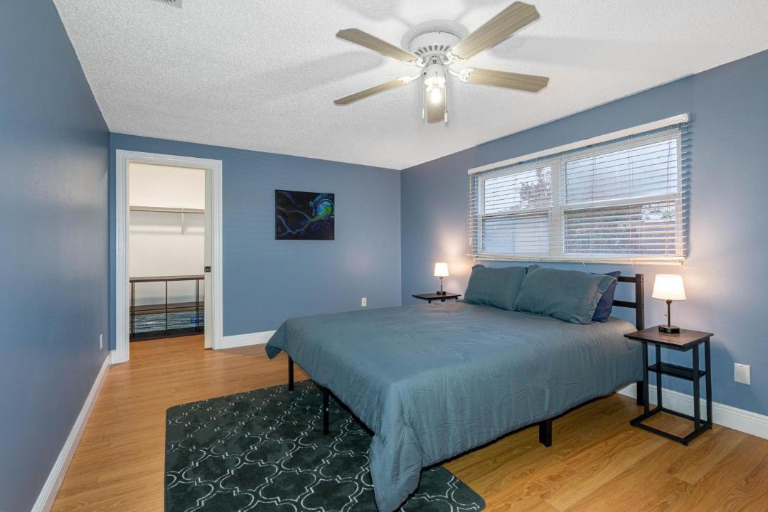 Photo of Bedroom in Bay Crest Park