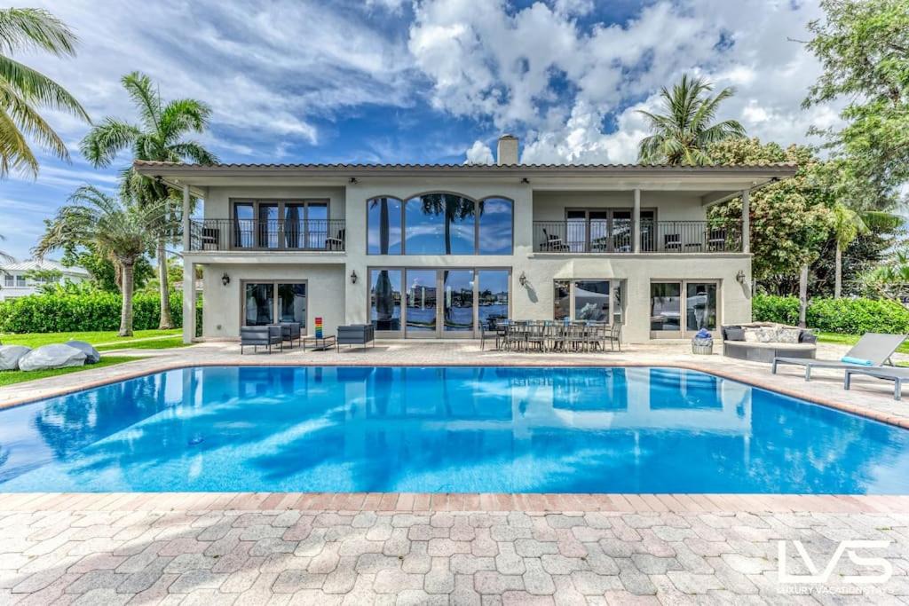 Photo of Outdoor in Sunrise Key