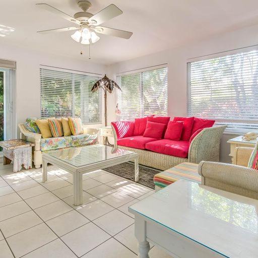 Photo of Livingroom in Islamorada