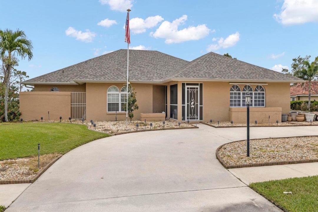 Photo of Others in Lochmoor Waterway Estates