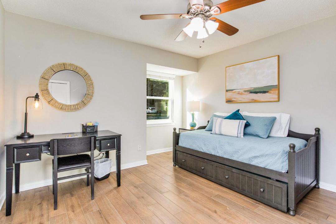 Photo of Bedroom in North Northwest Pensacola
