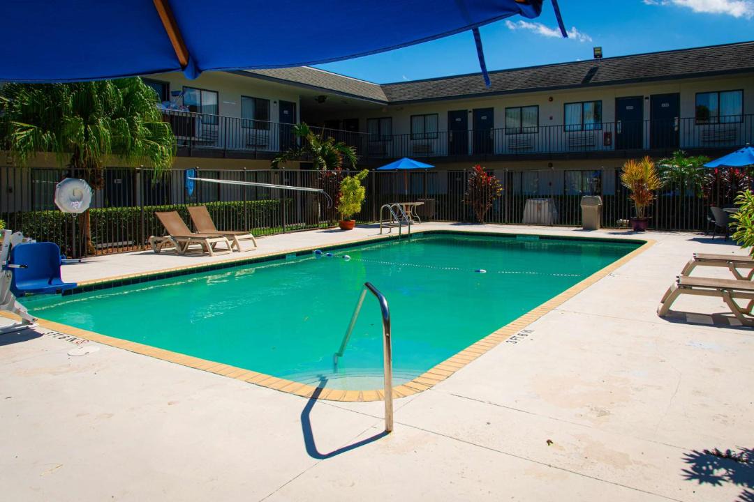 Photo of Outdoor in Lantana