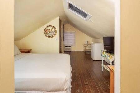 Photo of Bedroom in Key West Historic District