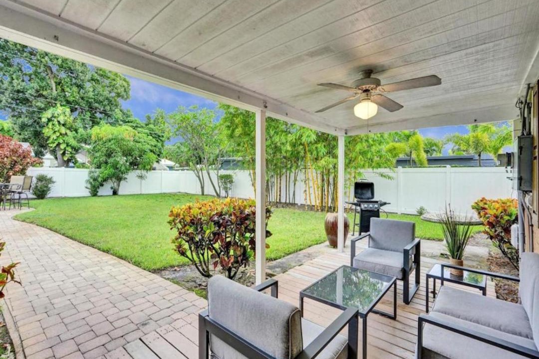 Photo of Others in Wilton Manors