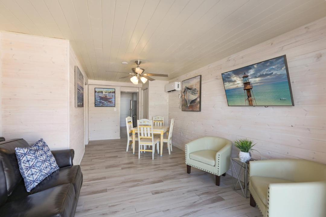Photo of Livingroom in Captiva