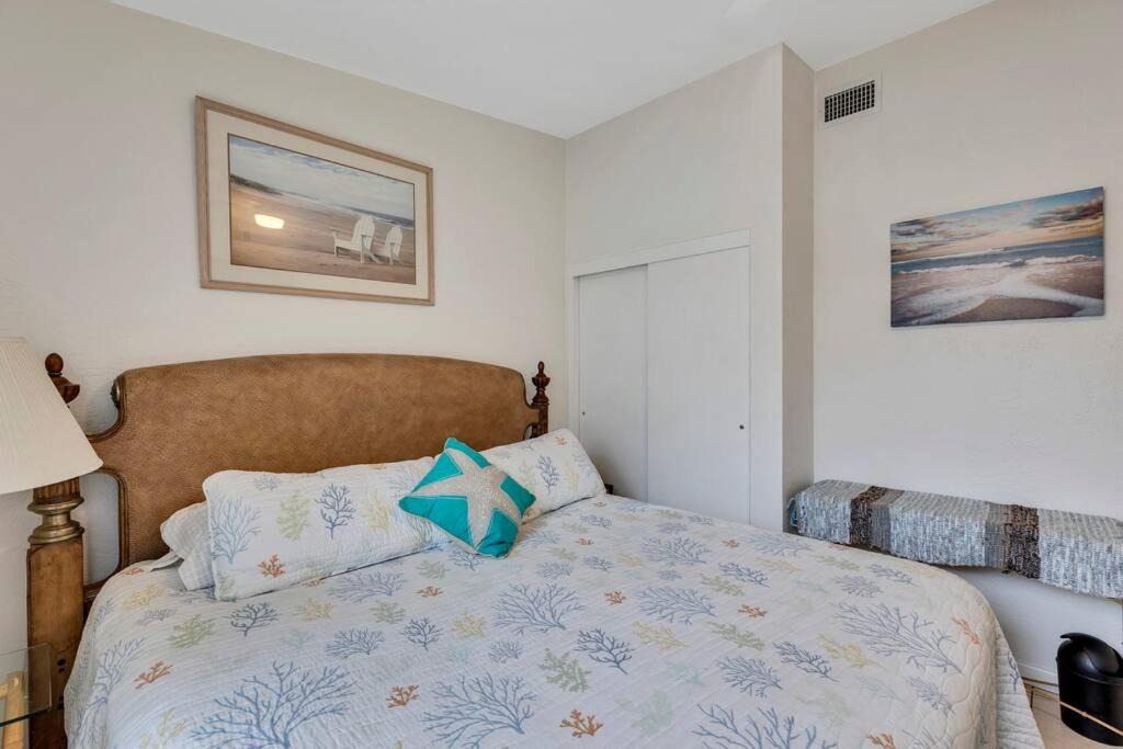 Photo of Bedroom in Cocoa Beach