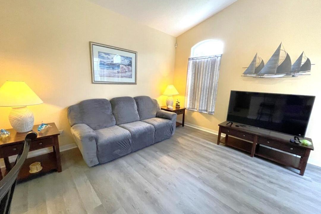Photo of Livingroom in Tuscan Ridge