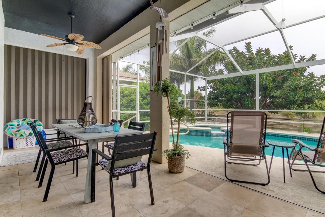 Photo of Patio Balcony in Apollo Beach