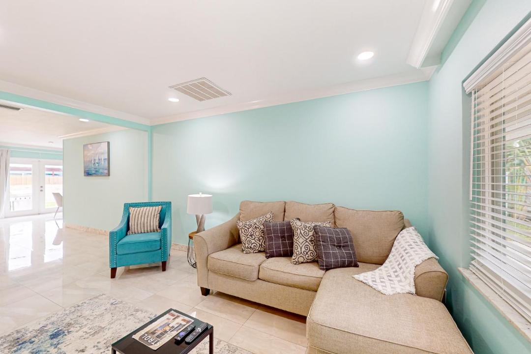 Photo of Livingroom in Davis Islands