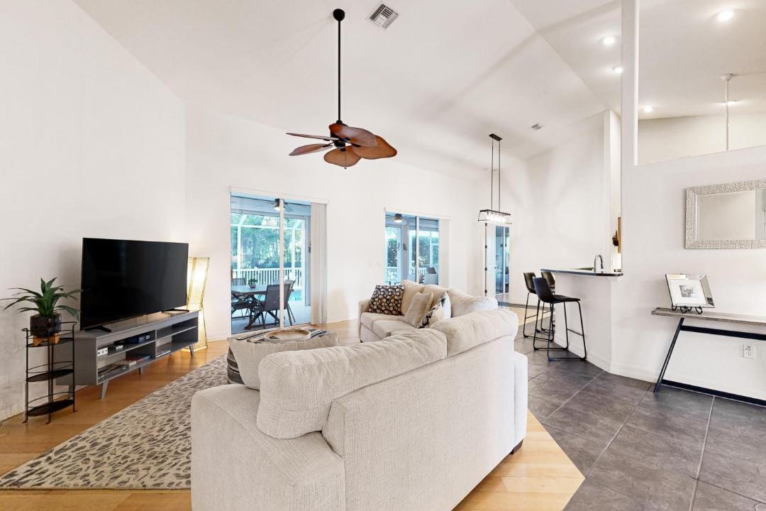 Photo of Livingroom in Cape Coral