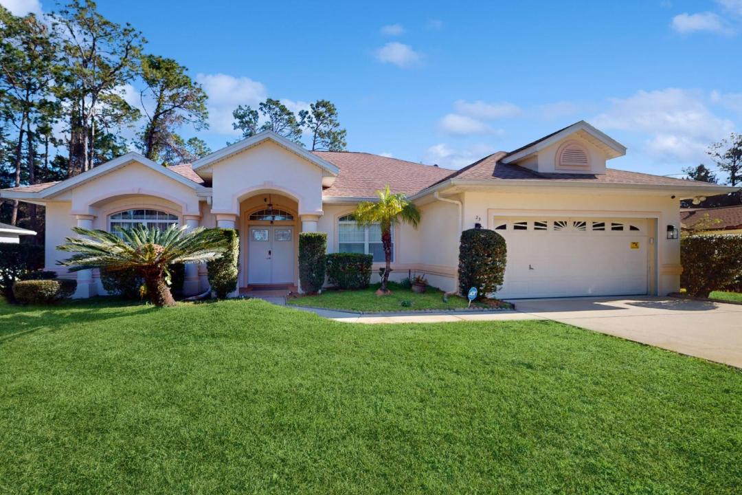 Photo of Buildings in Indian Trails