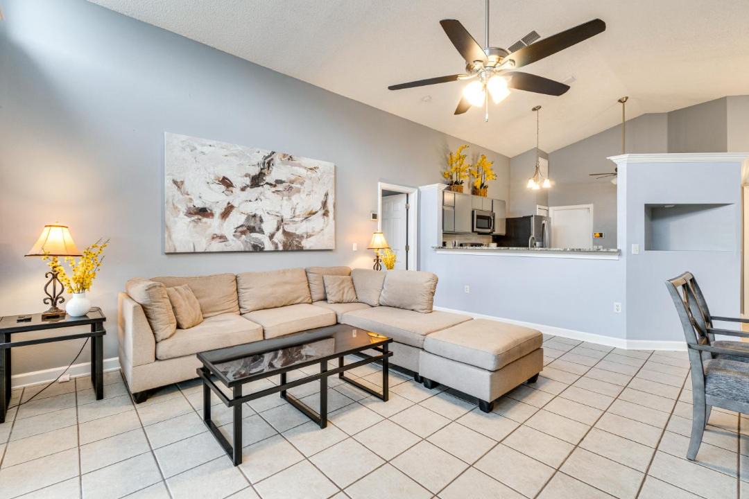 Photo of Livingroom in Lake Mary