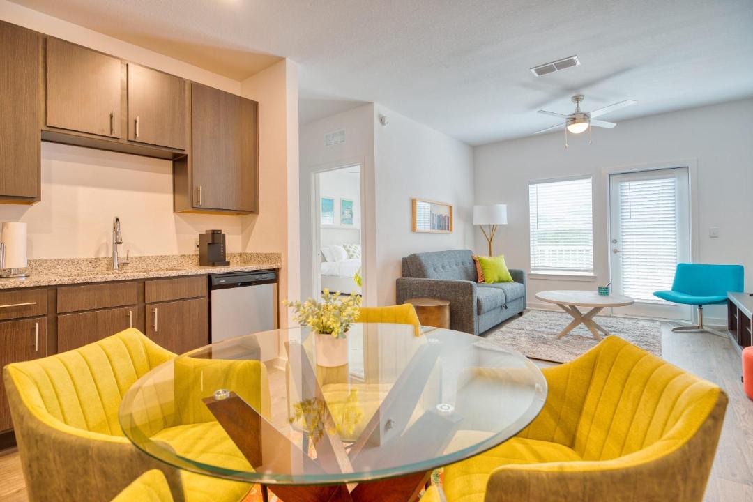 Photo of Livingroom in Gainesville