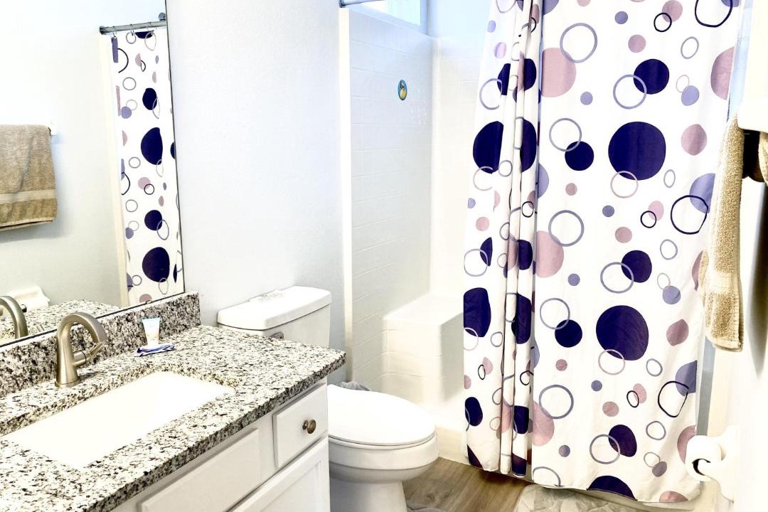 Photo of Bathroom in Lake Berkley