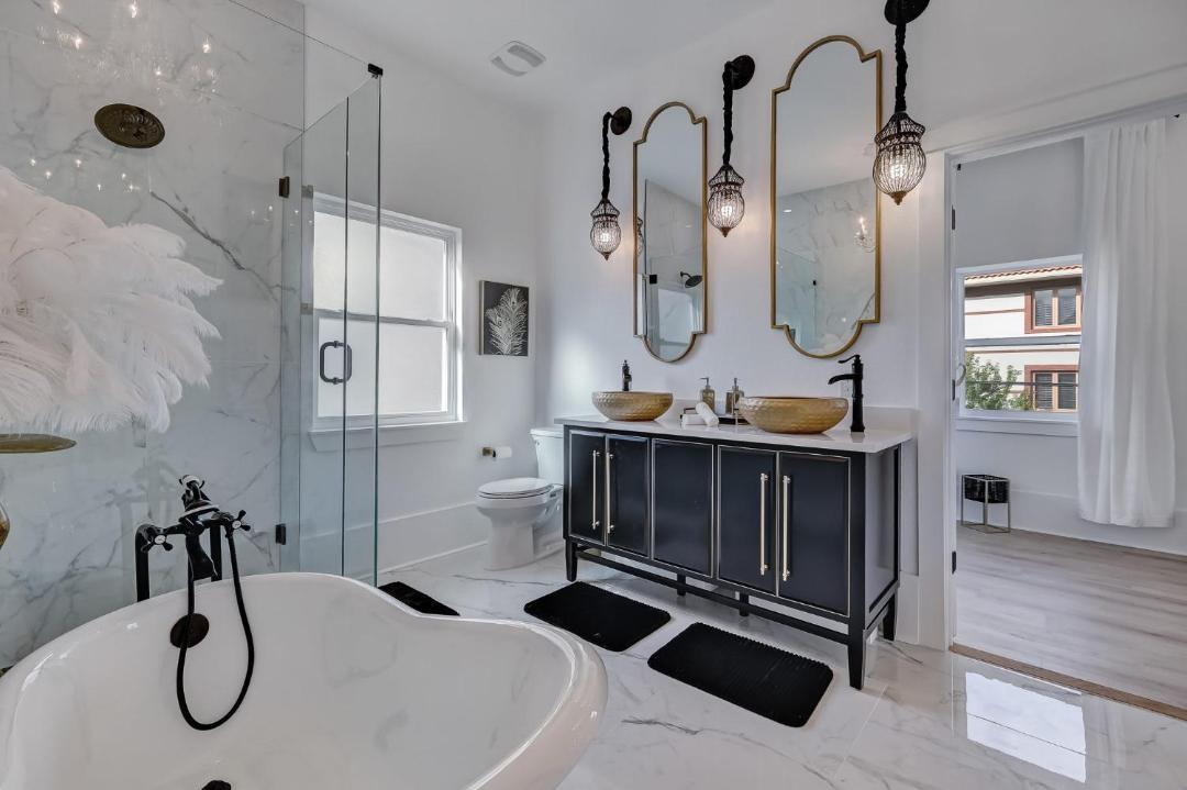 Photo of Bathroom in Downtown Historic District