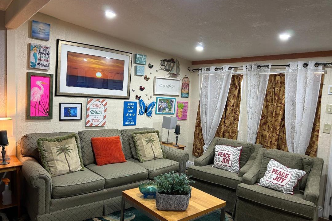 Photo of Livingroom in Spring Hill