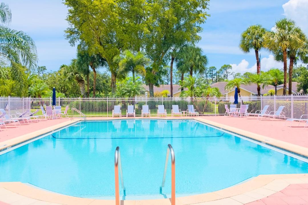 Photo of Outdoor in Crown Pointe
