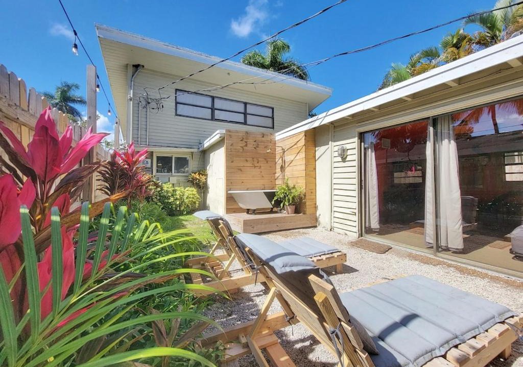 Photo of Others in Poinsettia Heights