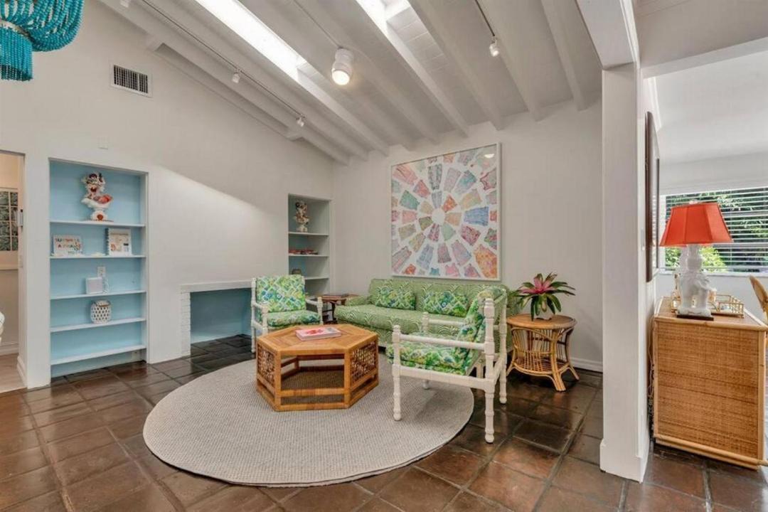 Photo of Livingroom in Southside