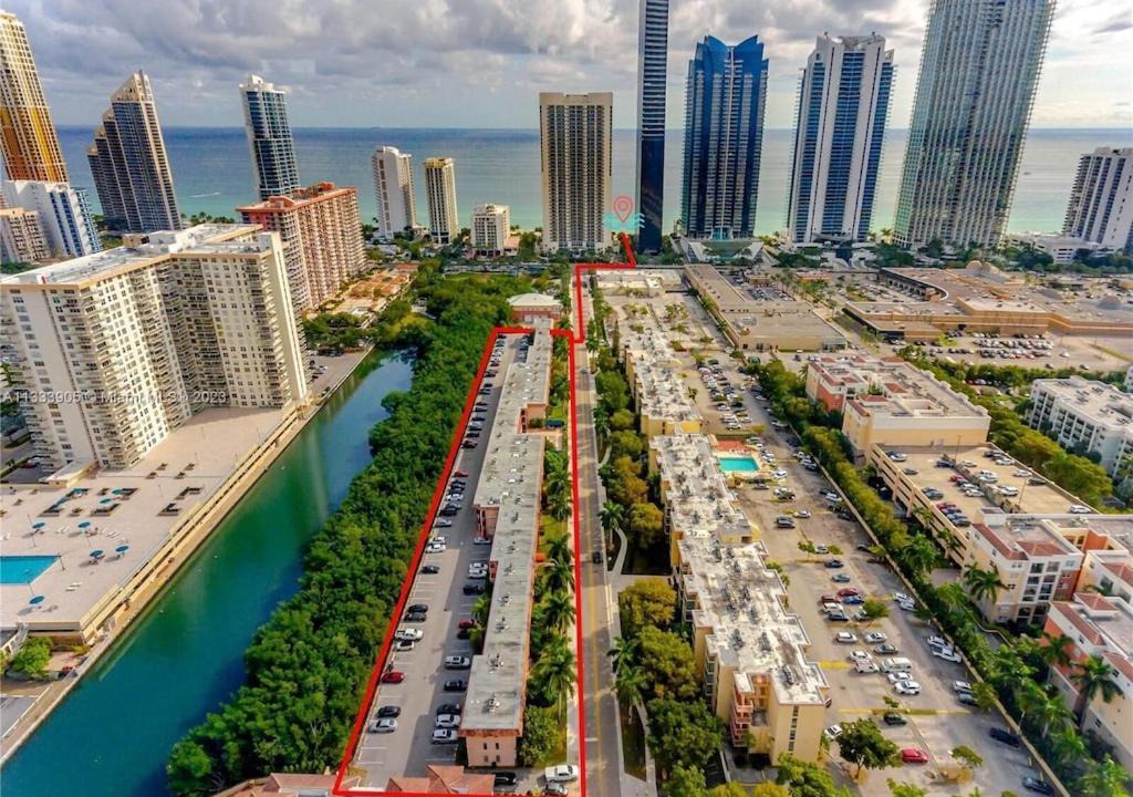 Photo of Others in Sunny Isles Beach