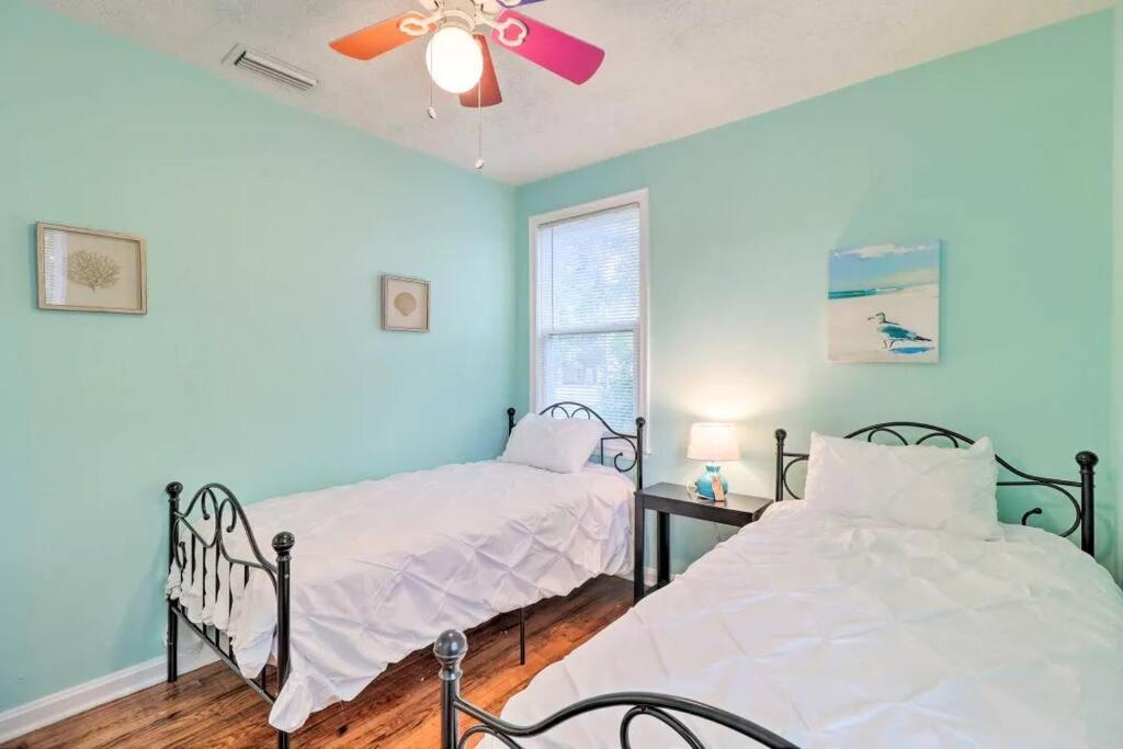 Photo of Bedroom in Lake Forest