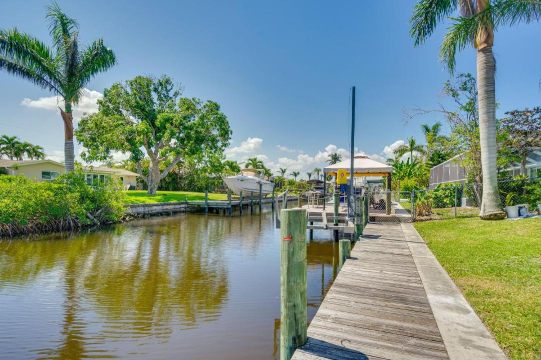 Photo of Outdoor in Lochmoor Waterway Estates